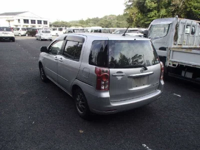 TOYOTA RAUM