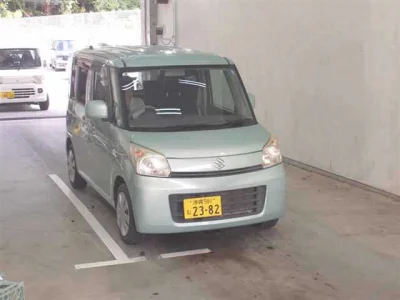 Suzuki Spacia