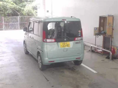 Suzuki Spacia