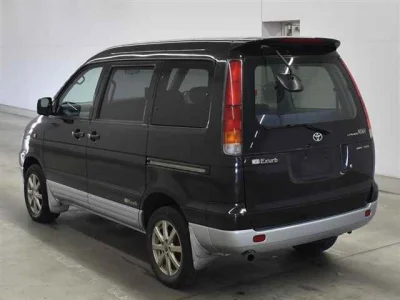 Toyota Lite Ace Noah