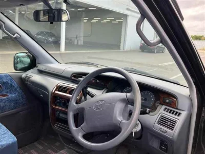 Toyota Lite Ace Noah