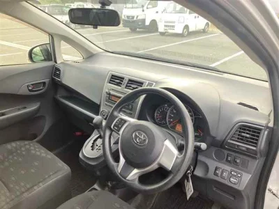 TOYOTA RACTIS