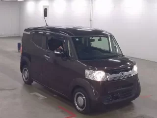 HONDA N BOX SLASH