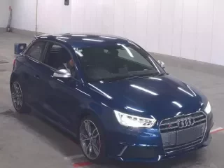 AUDI S1