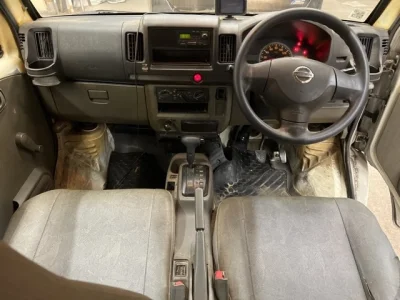 NISSAN CLIPPER