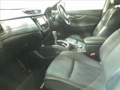 NISSAN X-TRAIL 3
