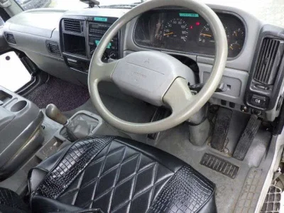 MITSUBISHI FUSO FIGHTER