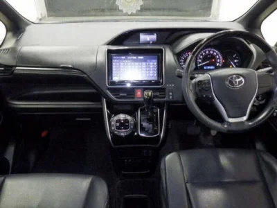 Статистика аукционов Toyota Esquire