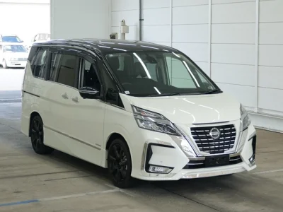 Статистика аукционов Nissan Serena