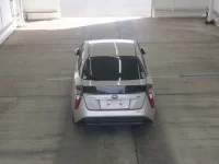 Цена авто Toyota Prius с аукционов Японии, номер кузова ZVW50, пробег 52 000, оценка 2