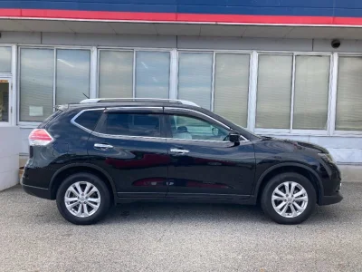 NISSAN X-TRAIL 2