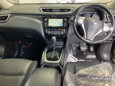 NISSAN X-TRAIL 3