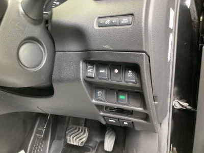 NISSAN X-TRAIL 4
