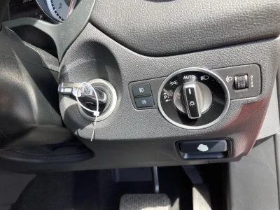 MERCEDES BENZ GLA
