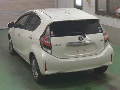 Статистика аукционов Toyota Aqua