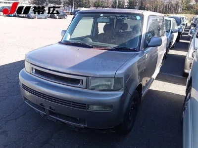 TOYOTA BB