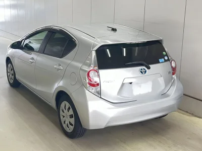 Статистика аукционов Toyota Aqua