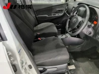 Цена авто Toyota Vitz с аукционов Японии, номер кузова NSP135, пробег 25 000, оценка 8