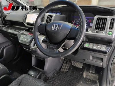 Статистика аукционов Honda Stepwgn