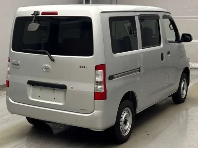 TOYOTA TOWN ACE VAN