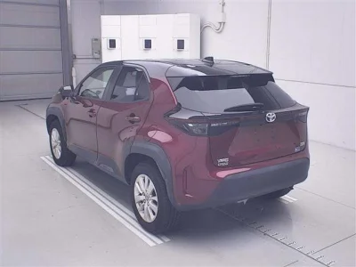 TOYOTA YARIS CROSS