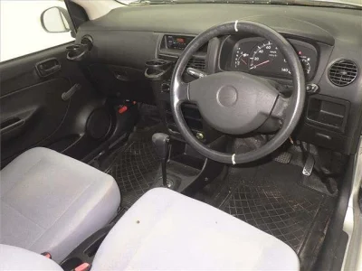 DAIHATSU MIRA 3
