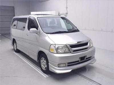 TOYOTA GRANVIA