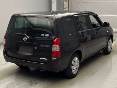 TOYOTA SUCCEED