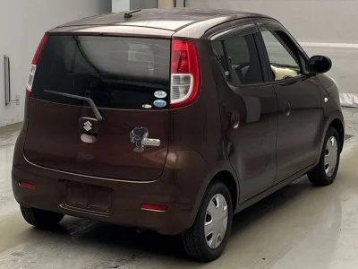 SUZUKI MRWAGON
