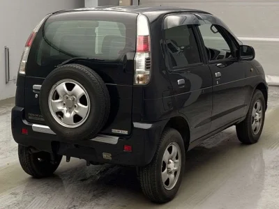 DAIHATSU TERIOS KID