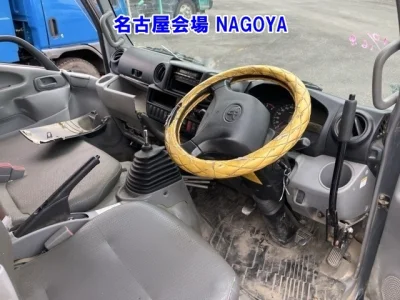 TOYOTA DYNA