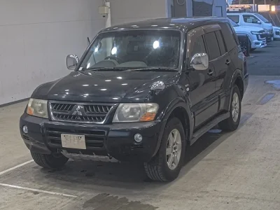 MITSUBISHI PAJERO 1