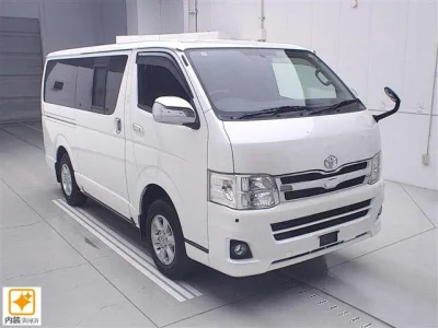 TOYOTA REGIUS ACE VAN