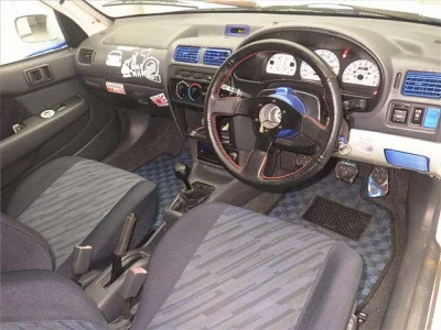 TOYOTA STARLET
