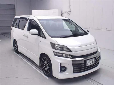 TOYOTA VELLFIRE