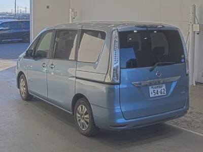 NISSAN SERENA