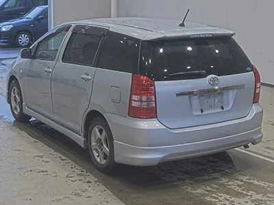 TOYOTA WISH 2