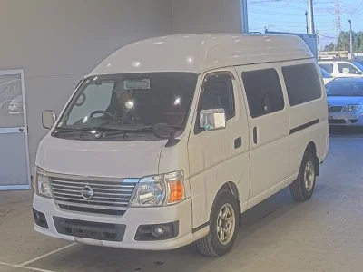 NISSAN CARAVAN BUS