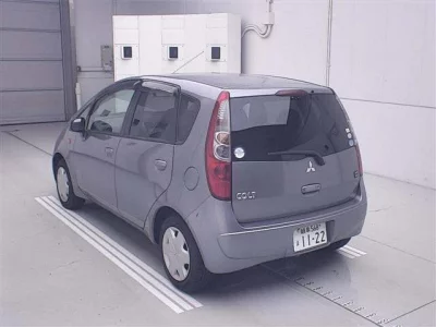 MITSUBISHI COLT