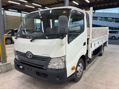 TOYOTA DYNA