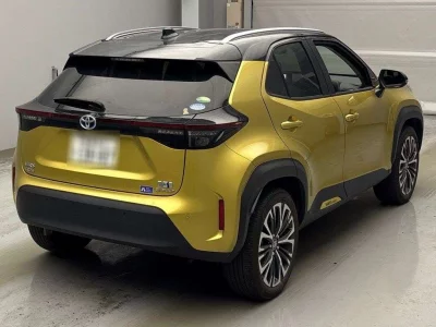 TOYOTA YARIS CROSS
