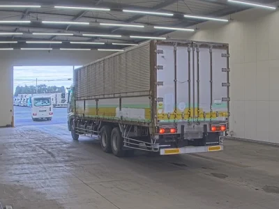 MITSUBISHI FUSO SUPER GREAT