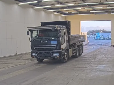 ISUZU GIGA