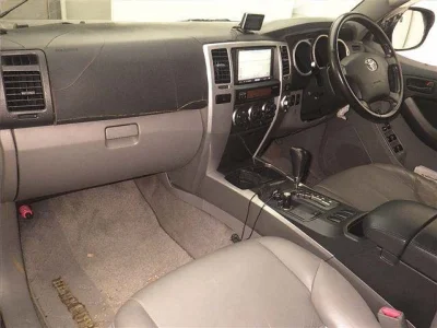 TOYOTA HILUX SURF