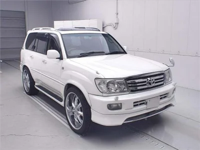 TOYOTA LAND CRUISER