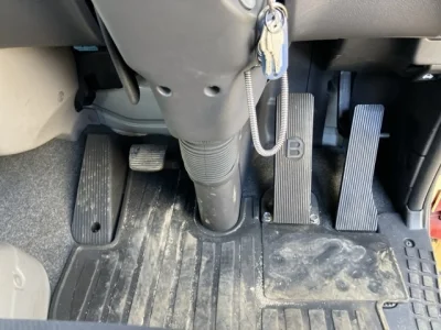 NISSAN UD