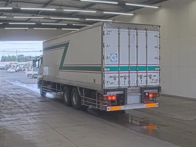 MITSUBISHI FUSO SUPER GREAT