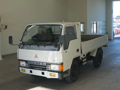 MITSUBISHI CANTER
