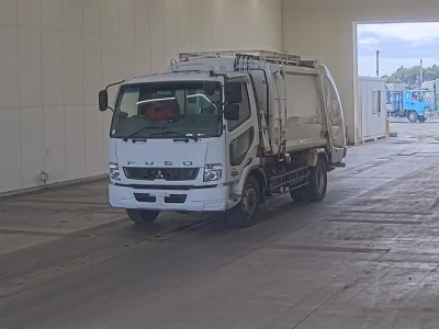MITSUBISHI FUSO FIGHTER
