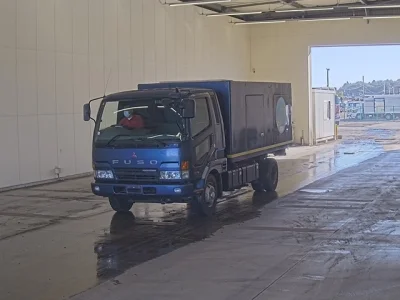 MITSUBISHI FUSO FIGHTER